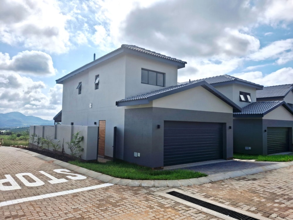 Townhouse to rent in Mbomela Ext 37 (Nelspruit Ext 37) - 1NS1738373