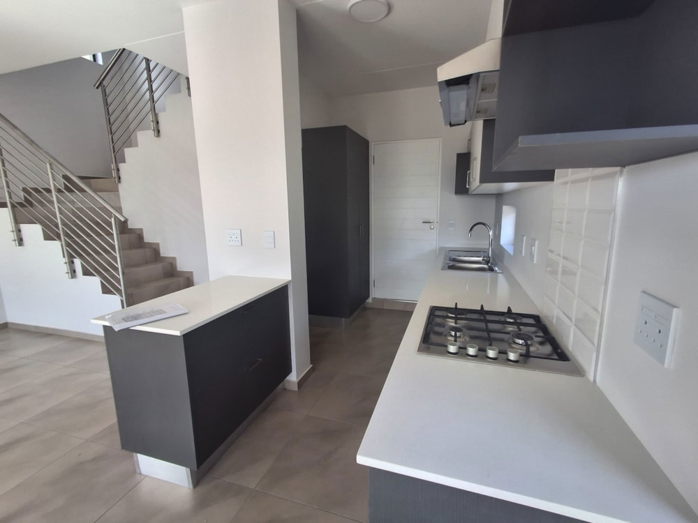 Townhouse to rent in Mbomela Ext 37 (Nelspruit Ext 37) - 1NS1738373