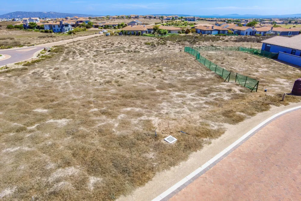 Residential vacant land for sale in Langebaan Country Estate - LA1735261 Residential vacant land for sale in Langebaan Country Estate - LA1735261