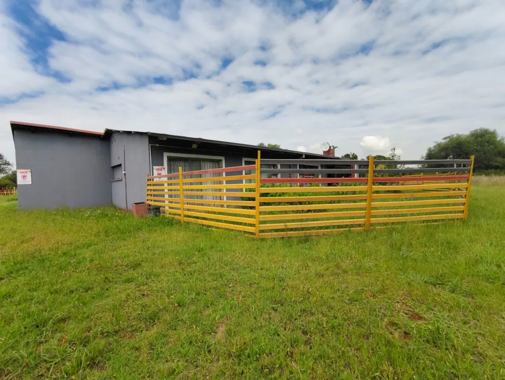 Smallholding for sale in Mullerstuine - 1VT1734034 Smallholding for sale in Mullerstuine - 1VT1734034