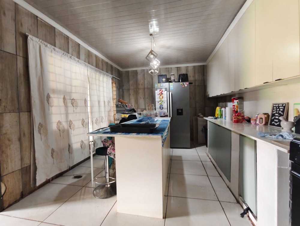 Smallholding for sale in Mullerstuine - 1VT1734034