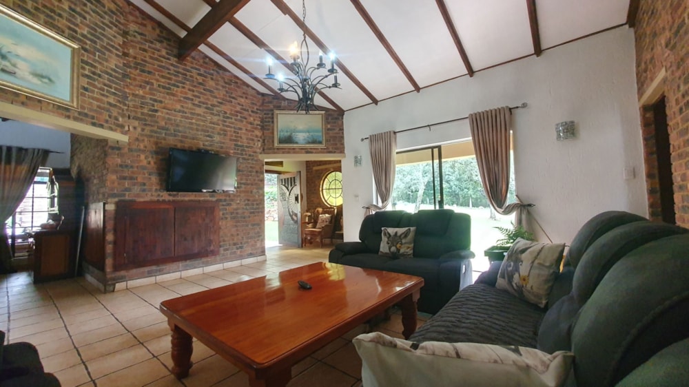 Smallholding for sale in Glen Donald - 1VT1734242