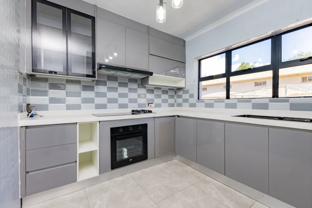 Double-storey apartment for sale in Avenues, Zimbabwe - 3ZB1735025 Double-storey apartment for sale in Avenues, Zimbabwe - 3ZB1735025