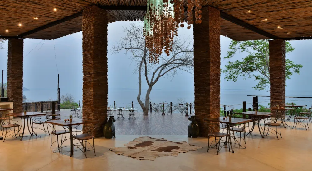 Hotel for sale in Kariba, Zimbabwe - 3ZB1734550 Hotel for sale in Kariba, Zimbabwe - 3ZB1734550