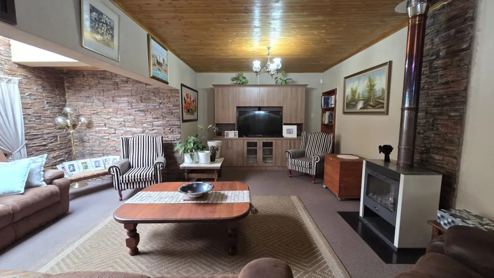 Single-storey house for sale in Heidelberg, Gauteng - 1SP1734185 Single-storey house for sale in Heidelberg, Gauteng - 1SP1734185