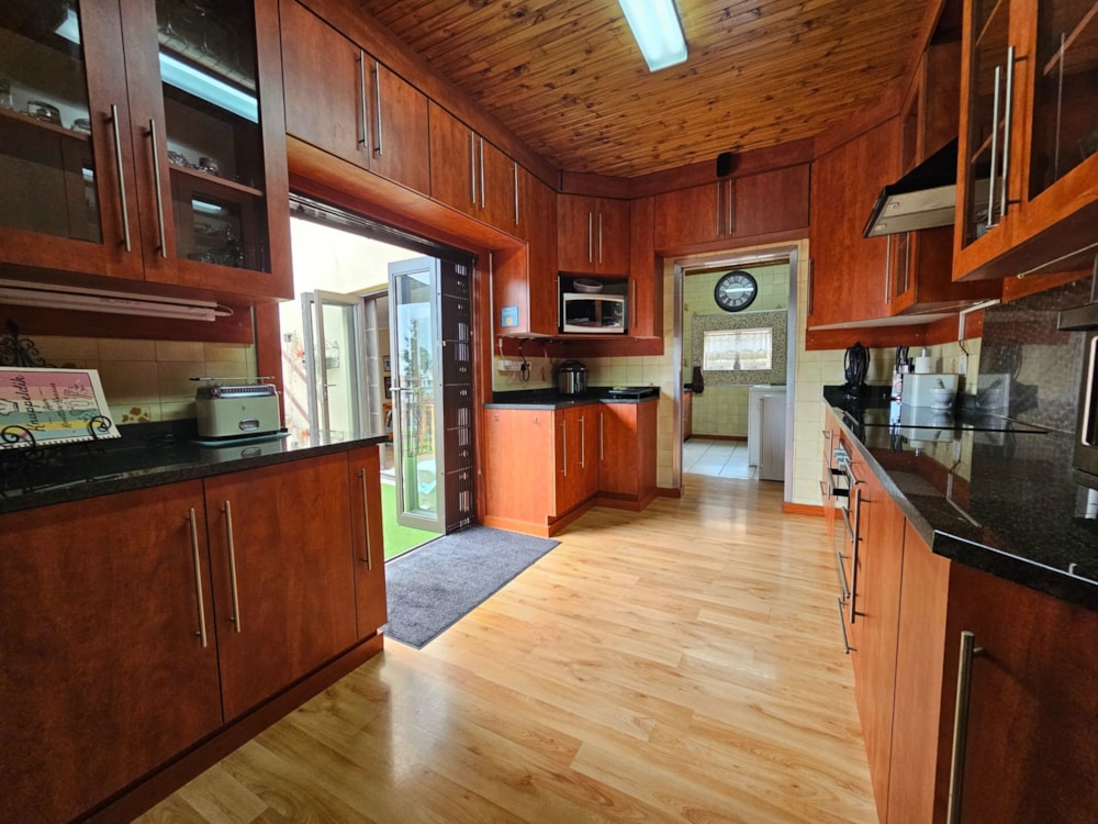 Single-storey house for sale in Heidelberg, Gauteng - 1SP1734185