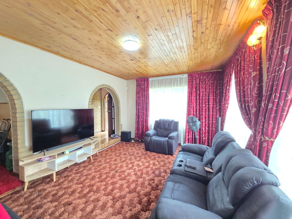 House for sale in Paradise, Newcastle - 1NW1734120 House for sale in Paradise, Newcastle - 1NW1734120