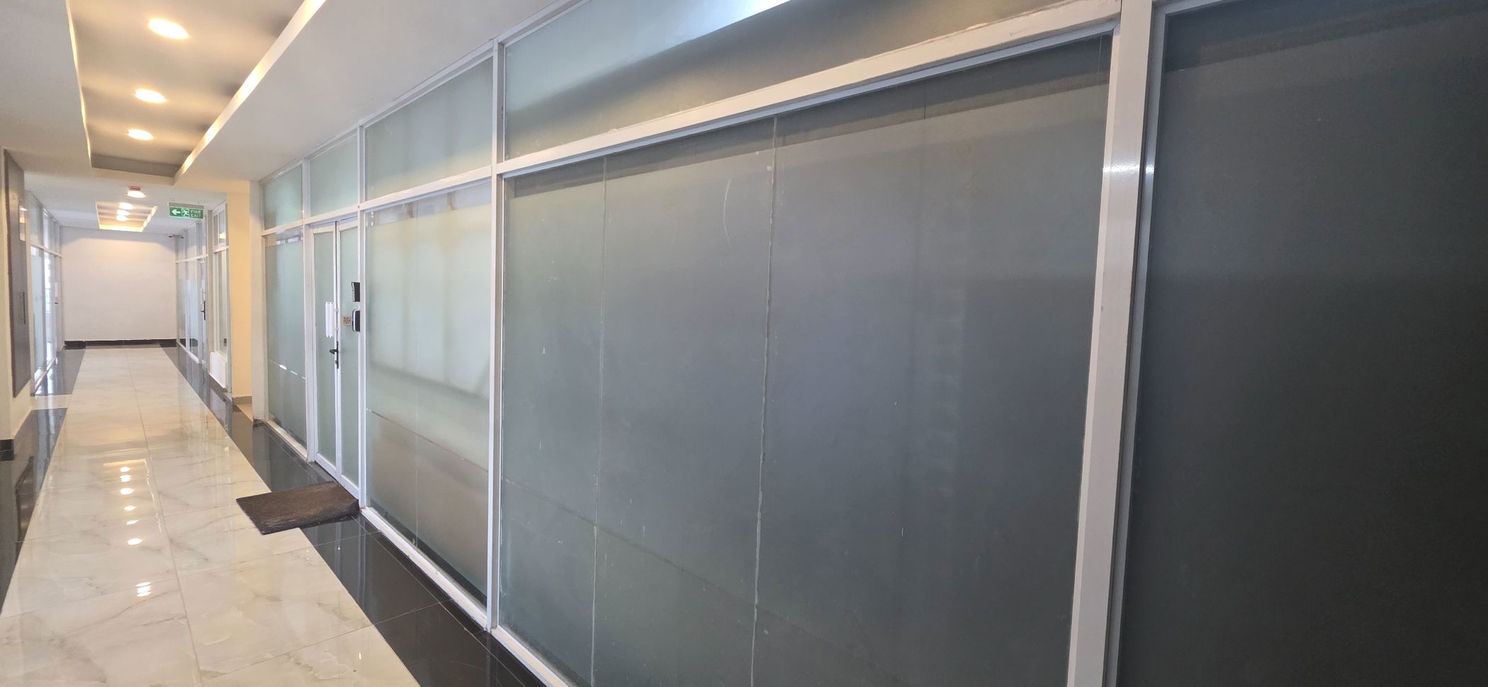 Commercial office for sale in Kilimani, Kenya - 3KE1735558