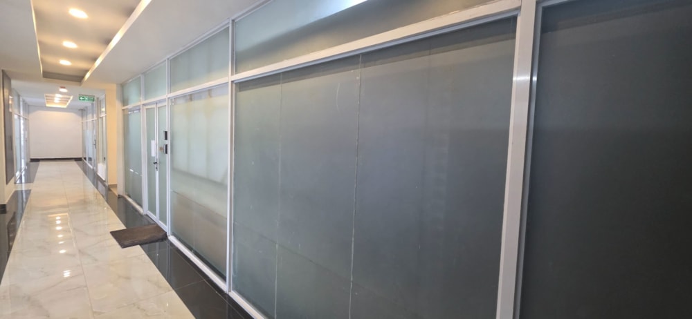 Commercial office for sale in Kilimani, Kenya - 3KE1735558