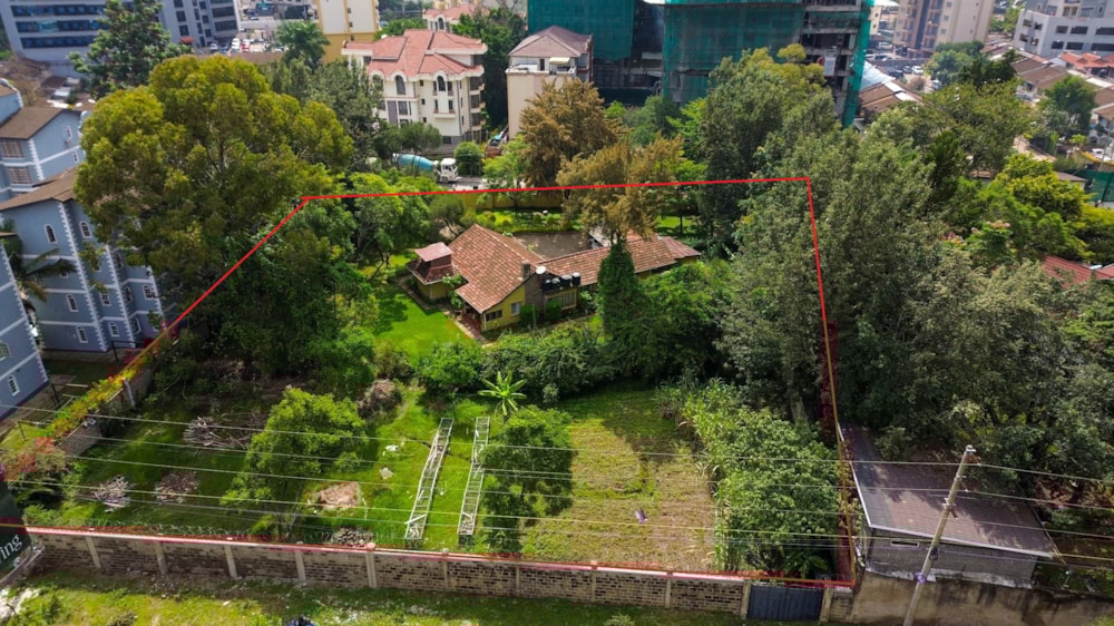 Commercial vacant land for sale in Kilimani, Kenya - 3KE1734135