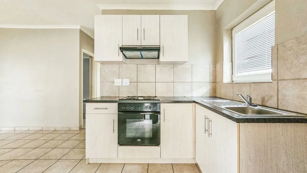 Apartment let in Klein Drakenstein - TKL1734129