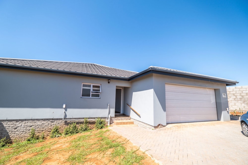 House to rent in Emerald Heights - 1PF1734146