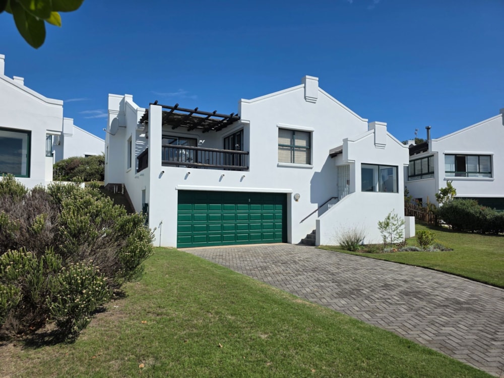 Double-storey house for sale in Village - 1SA1734206