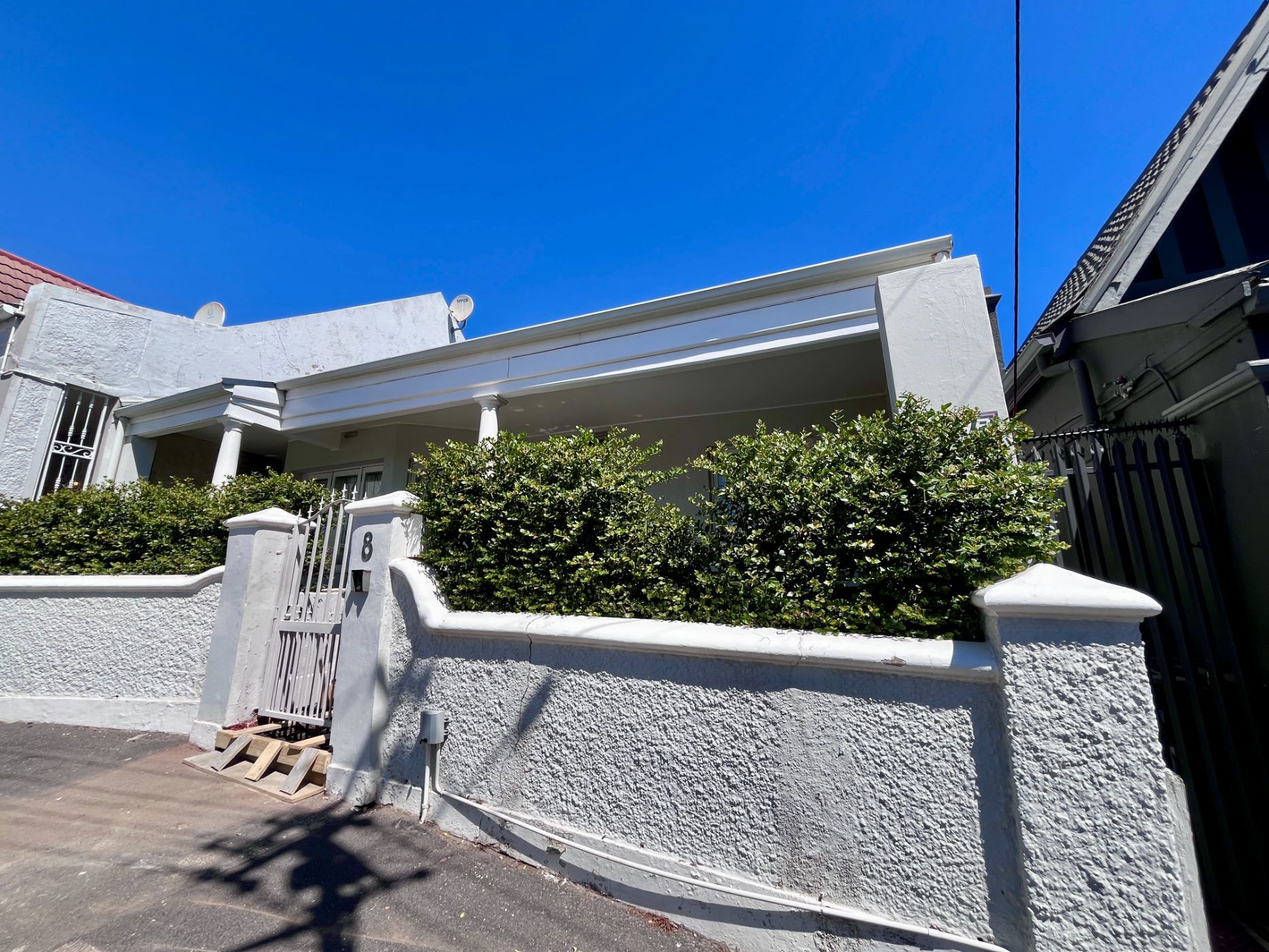 Semi-detached house to rent in Oranjezicht - CBL1734184