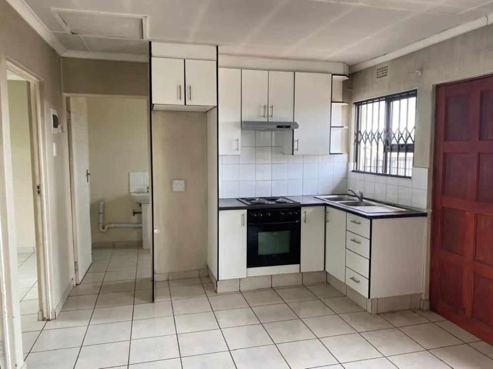 Apartment for sale in Mthatha - 1MH1734219 Apartment for sale in Mthatha - 1MH1734219