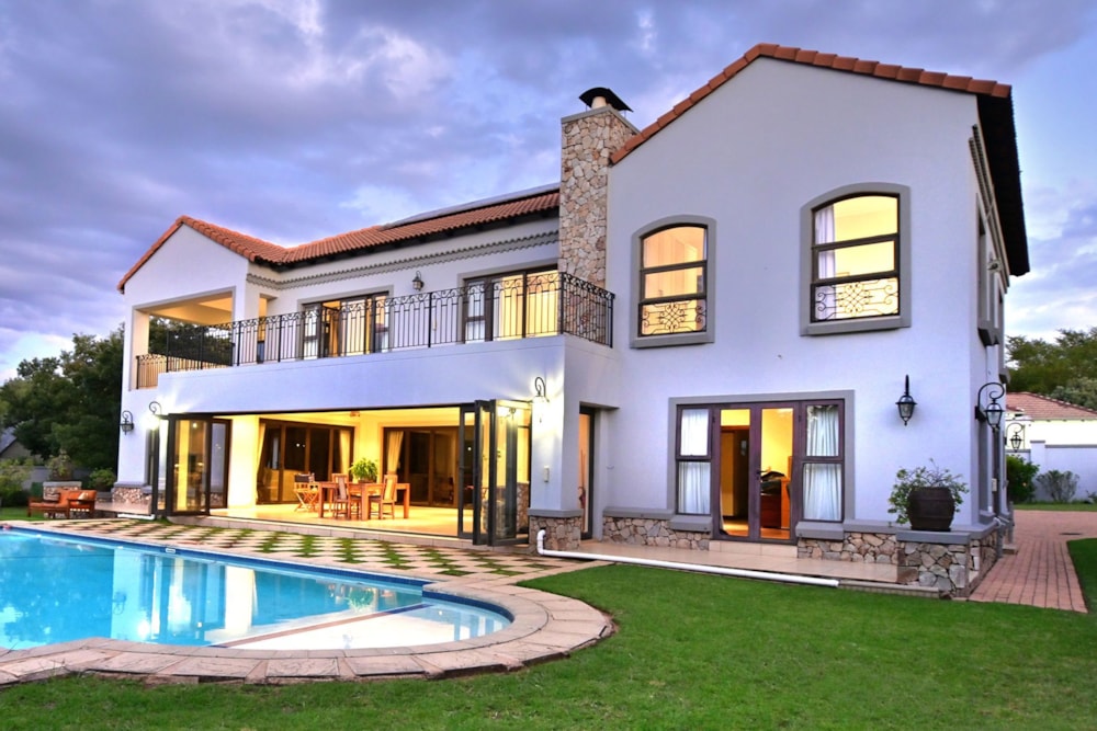 Double-storey house for sale in Carlswald Estate - MR1734402