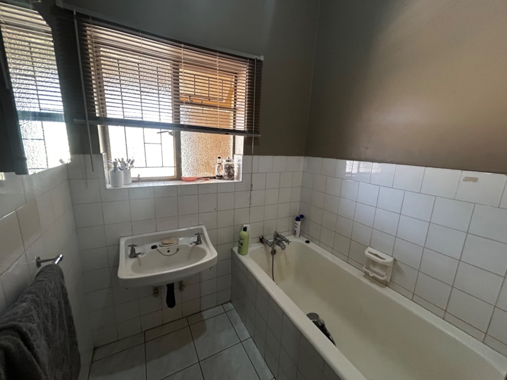 House for sale in Ernestville - 1KJ1734378