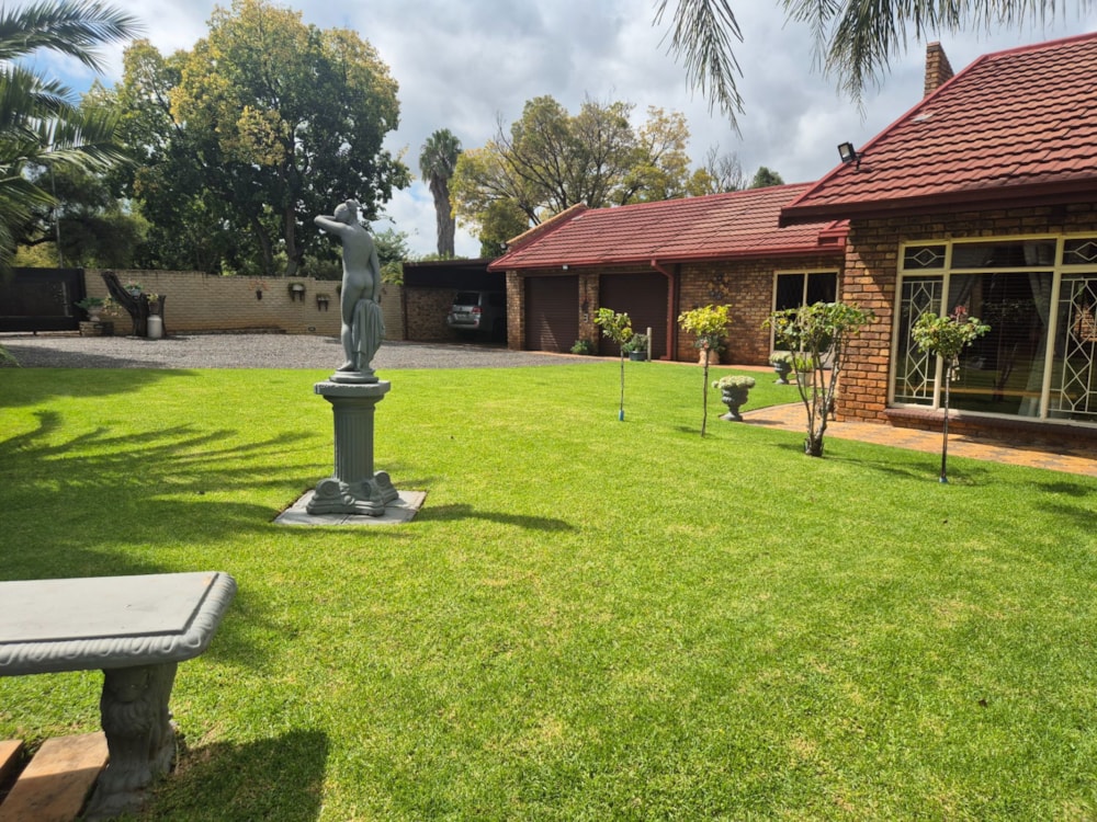 House for sale in Dennesig, Middelburg, Mpumalanga - 1MD1734453