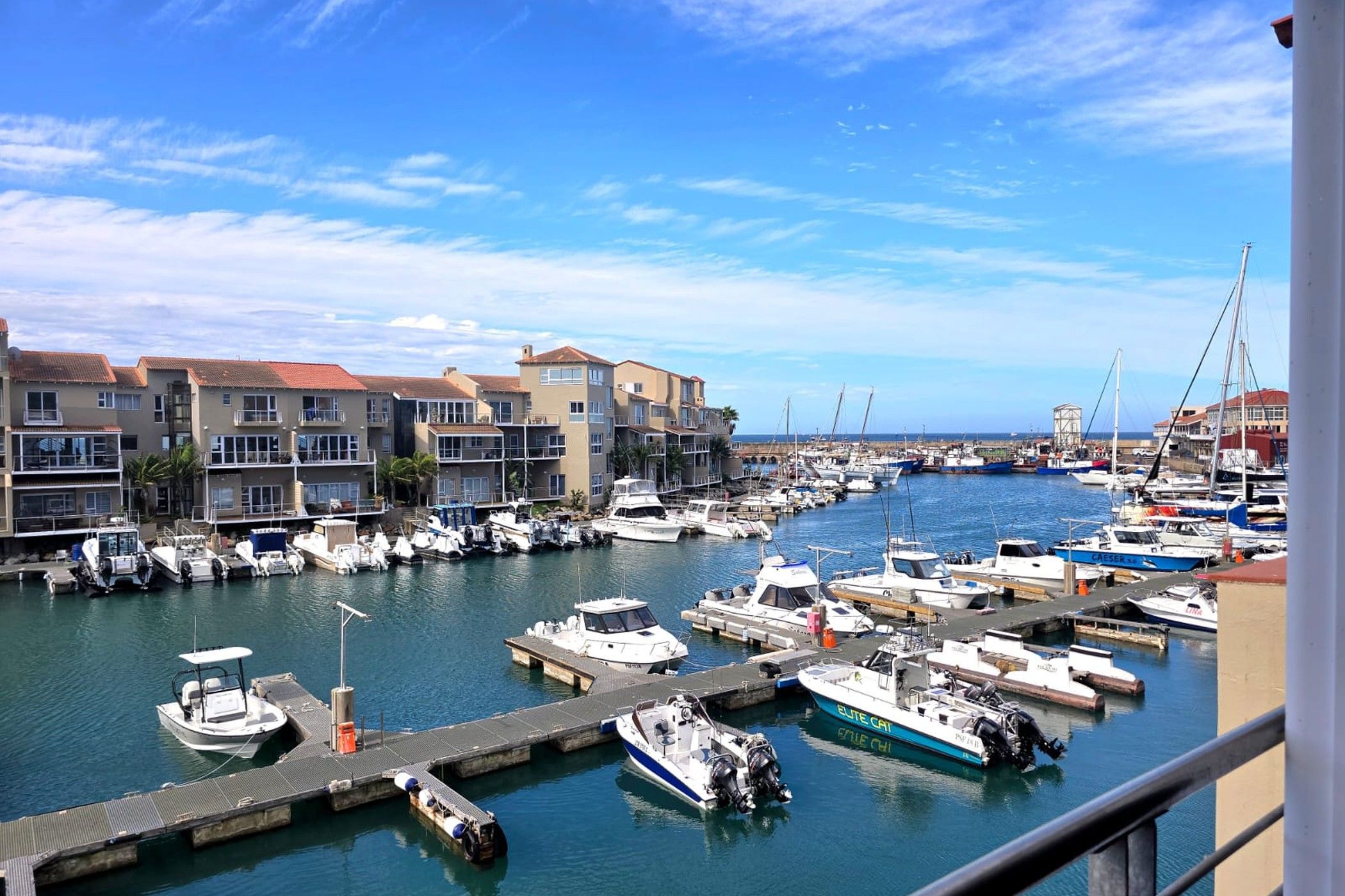 Apartment to rent in Port St Francis - 1SA1734962