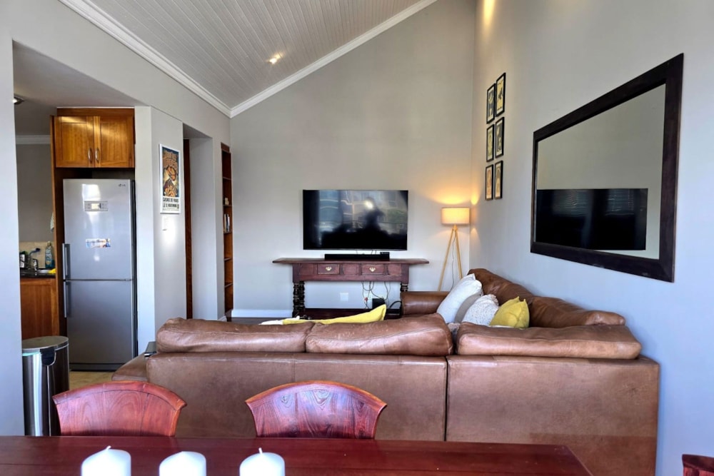 Apartment to rent in Port St Francis - 1SA1734962