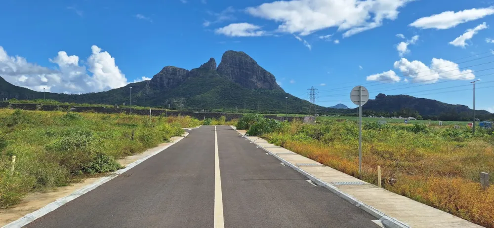 Residential vacant land for sale in Quatre Bornes, Mauritius - MUR1734587 Residential vacant land for sale in Quatre Bornes, Mauritius - MUR1734587