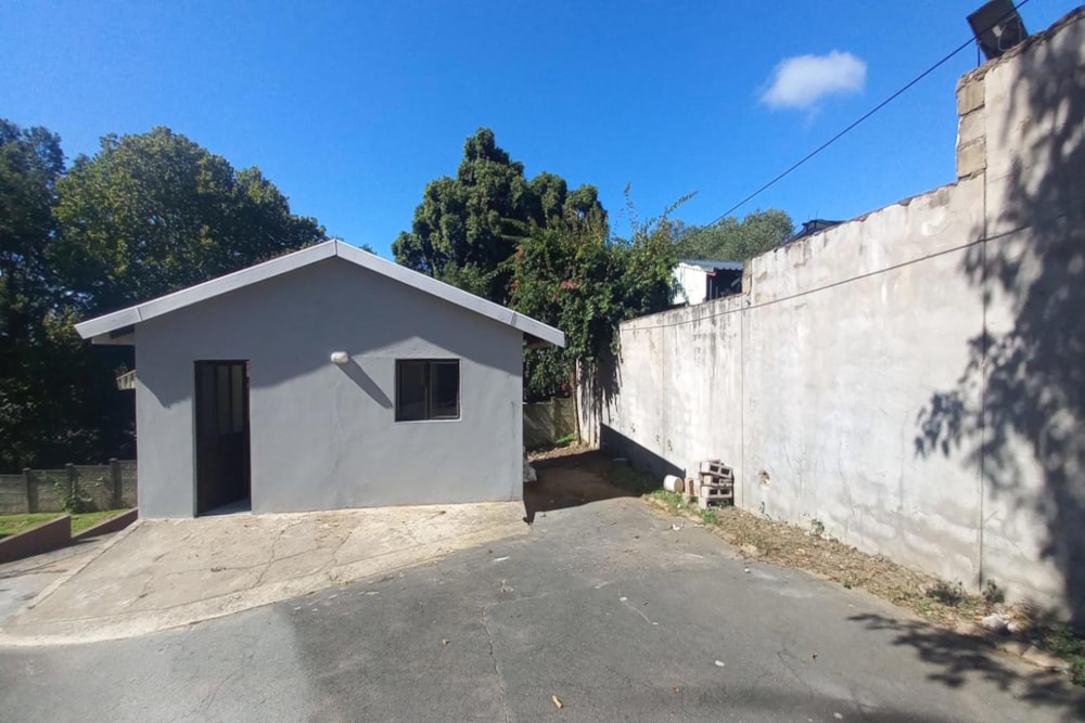 Cottage to rent in Berea West - 1WP1734593