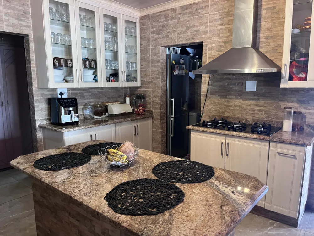 House for sale in Lennoxton - 1NW1734683 House for sale in Lennoxton - 1NW1734683