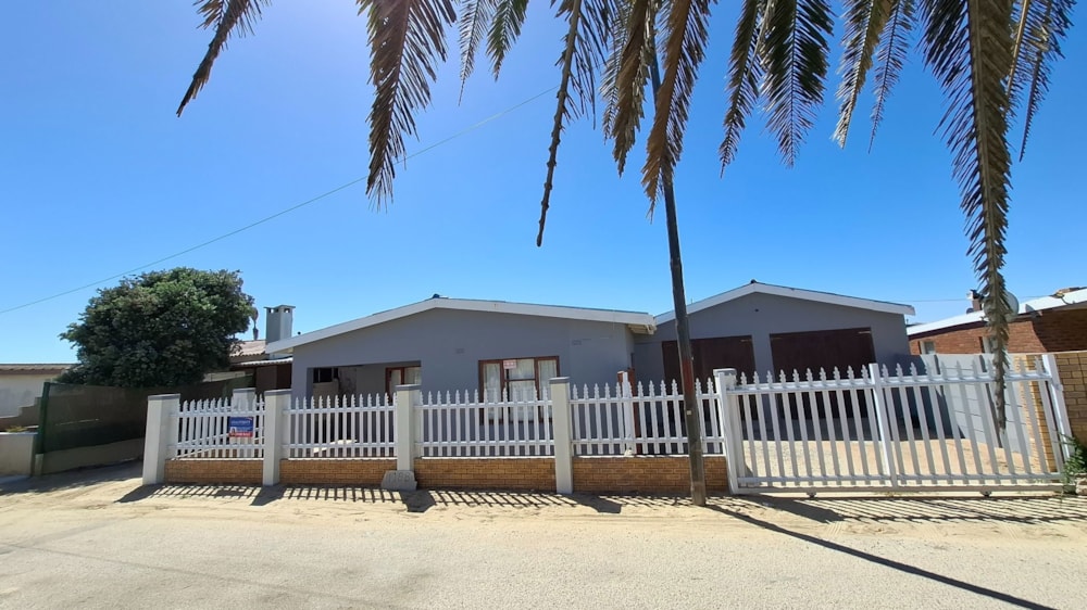 House to rent in Port Nolloth - 1NA1734665