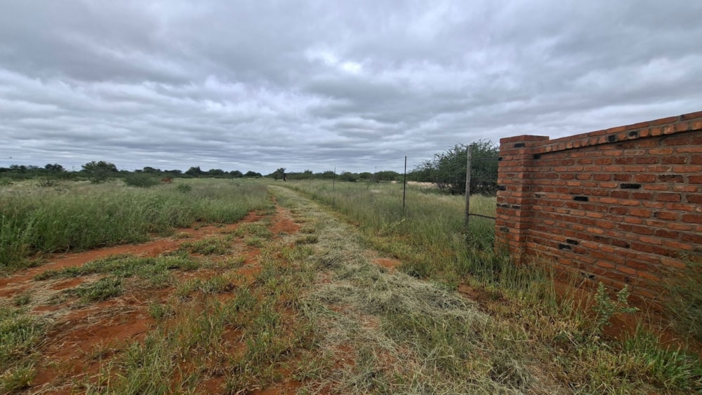 Game farm for sale in Hochfeld, Namibia - 3NM1734754