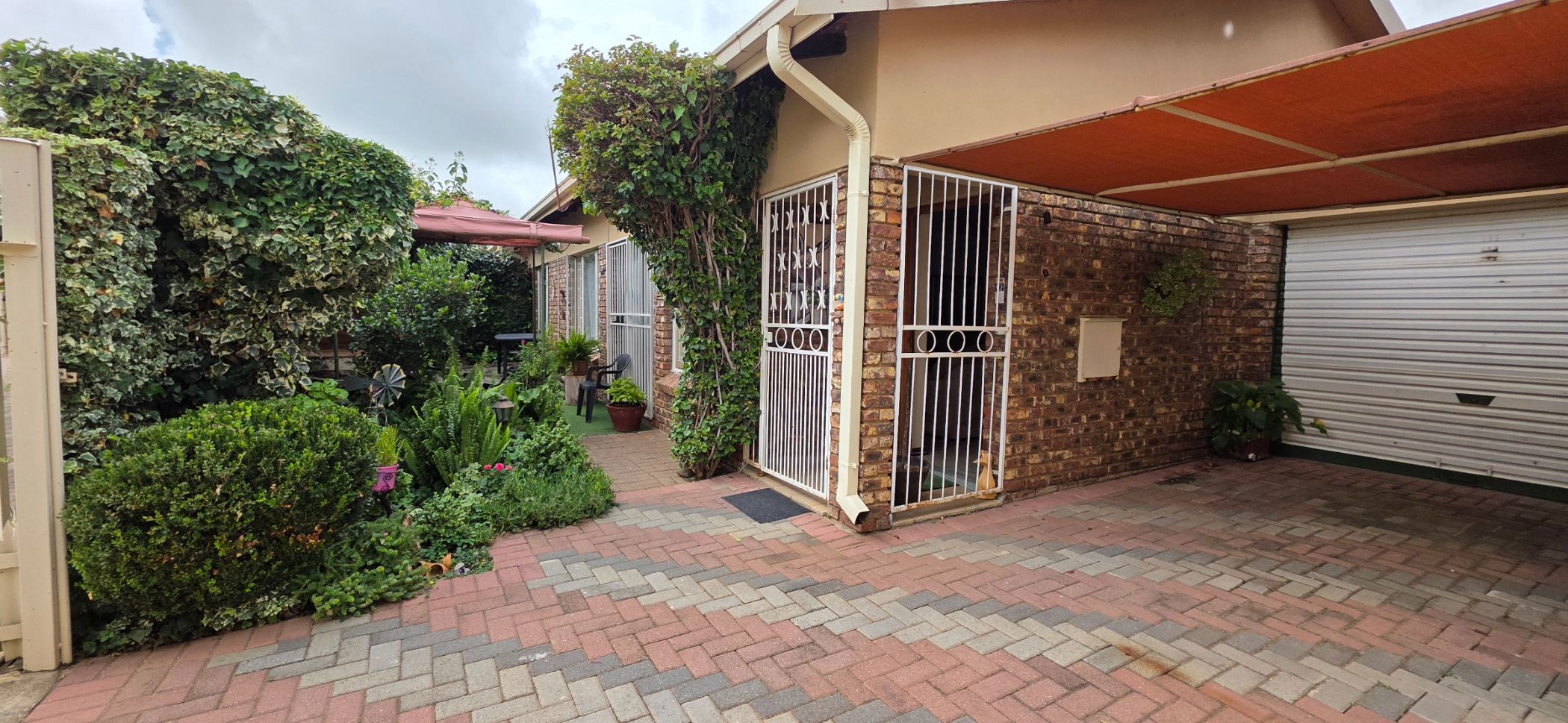 Townhouse for sale in Riebeeckstad, Welkom - 1WM1734815