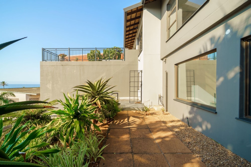 Commercial Building for sale in Ballito - 1BD1736189