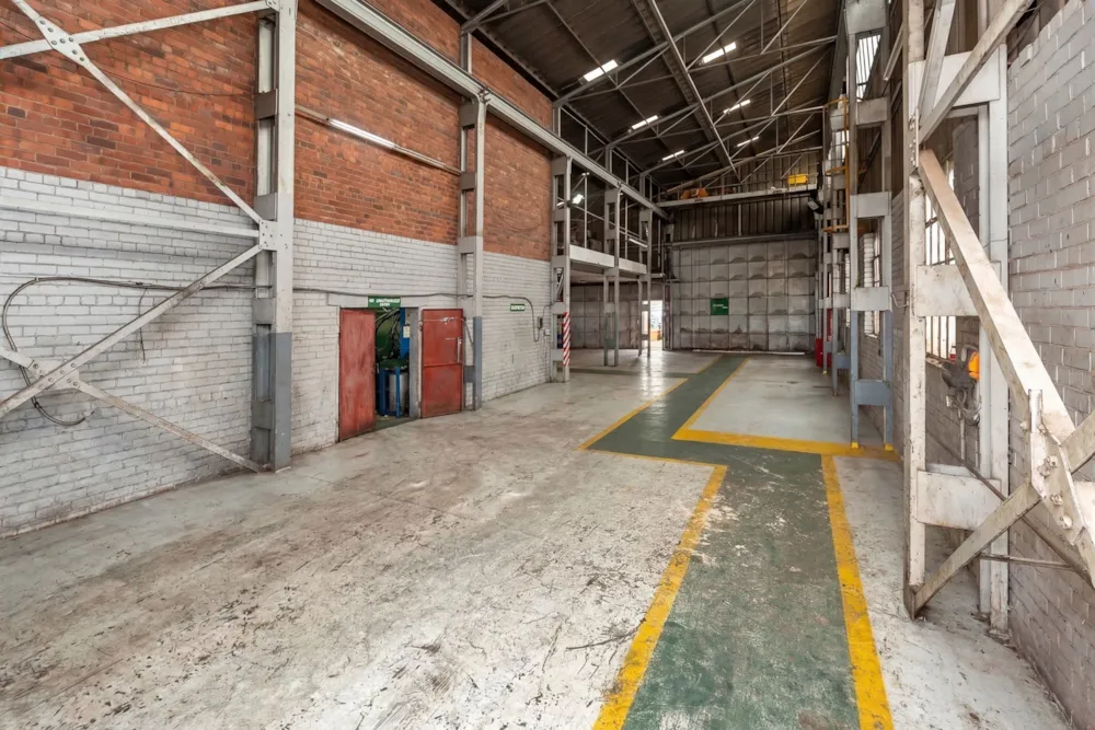 Commercial industrial property for sale in Southerton, Zimbabwe - 3ZB1734823 Commercial industrial property for sale in Southerton, Zimbabwe - 3ZB1734823