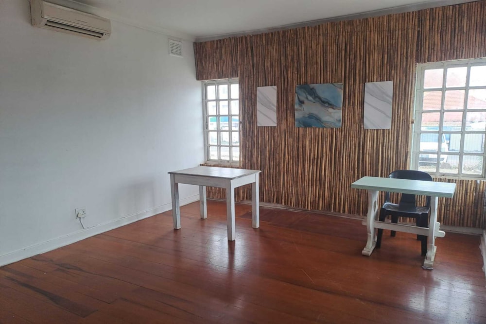 Commercial business to rent in Amanzimtoti - 1WB1734857