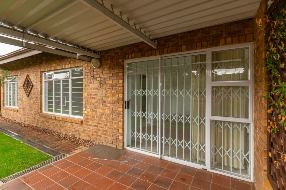 House for sale in Fairleads - EN1734886 House for sale in Fairleads - EN1734886