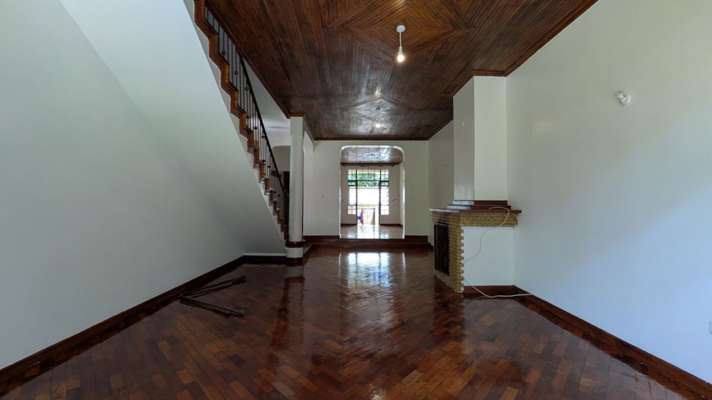 Multi-storey house to rent in Lavington, Kenya - 3KE1735700 Multi-storey house to rent in Lavington, Kenya - 3KE1735700