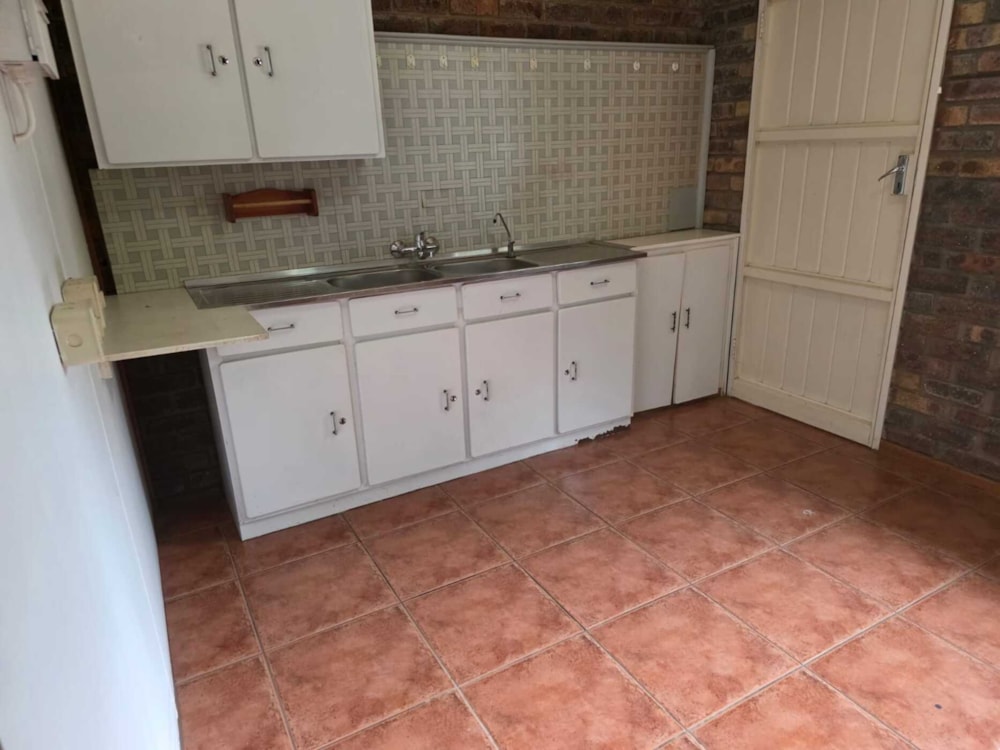 Garden apartment to rent in Kanonkop, Middelburg, Mpumalanga - 1MD1734904 Garden apartment to rent in Kanonkop, Middelburg, Mpumalanga - 1MD1734904