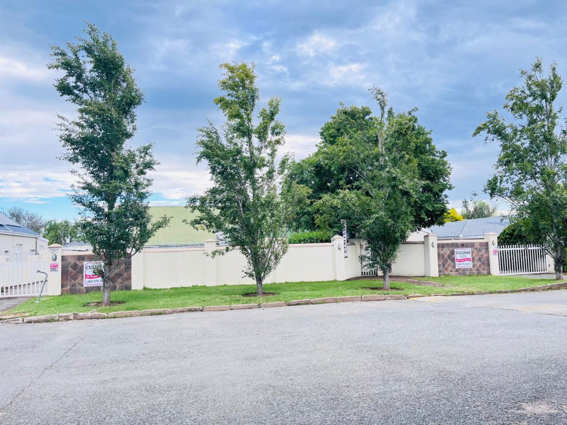 Bed & breakfast for sale in Queenstown - 1MH1734929