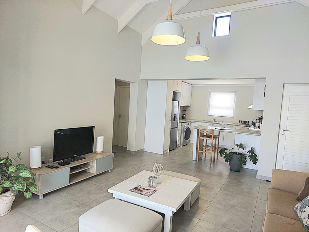 House to rent in Laguna - LBL1734953 House to rent in Laguna - LBL1734953