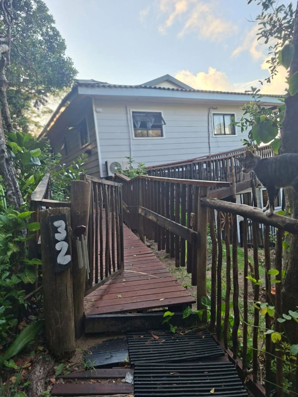 Beachfront villa for sale in Ponta Malongane, Mozambique - 3MQ1734981