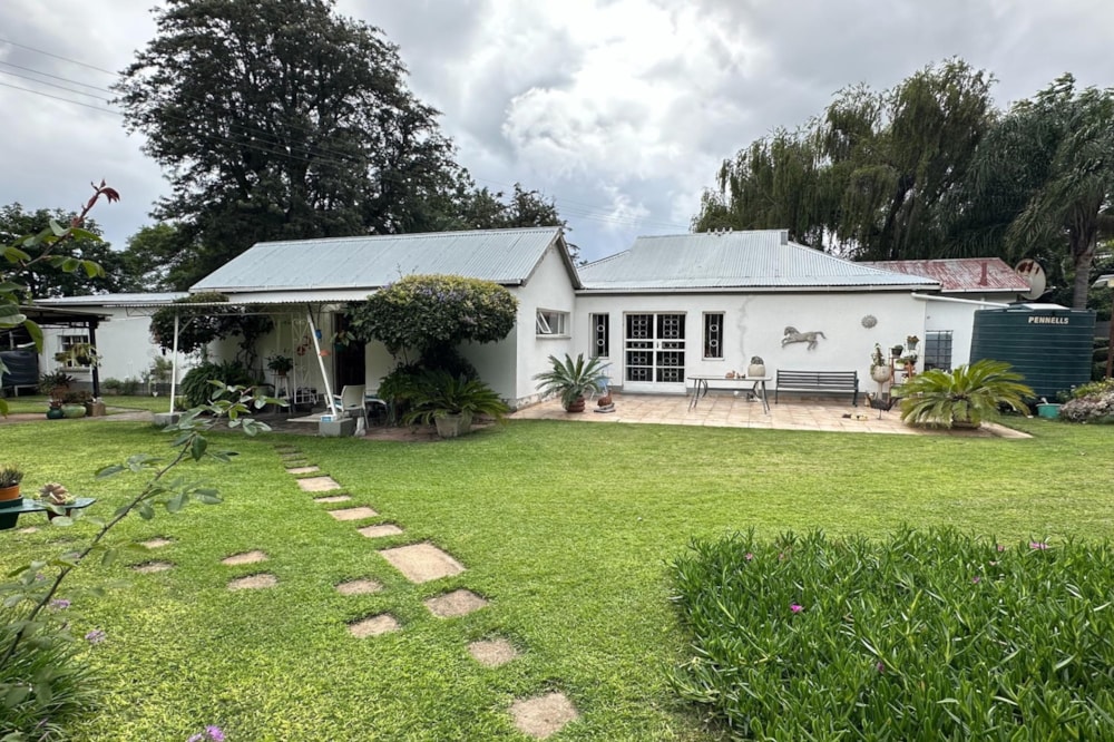 House for sale in Hillside, Bulawayo, Zimbabwe - 3ZB1735026