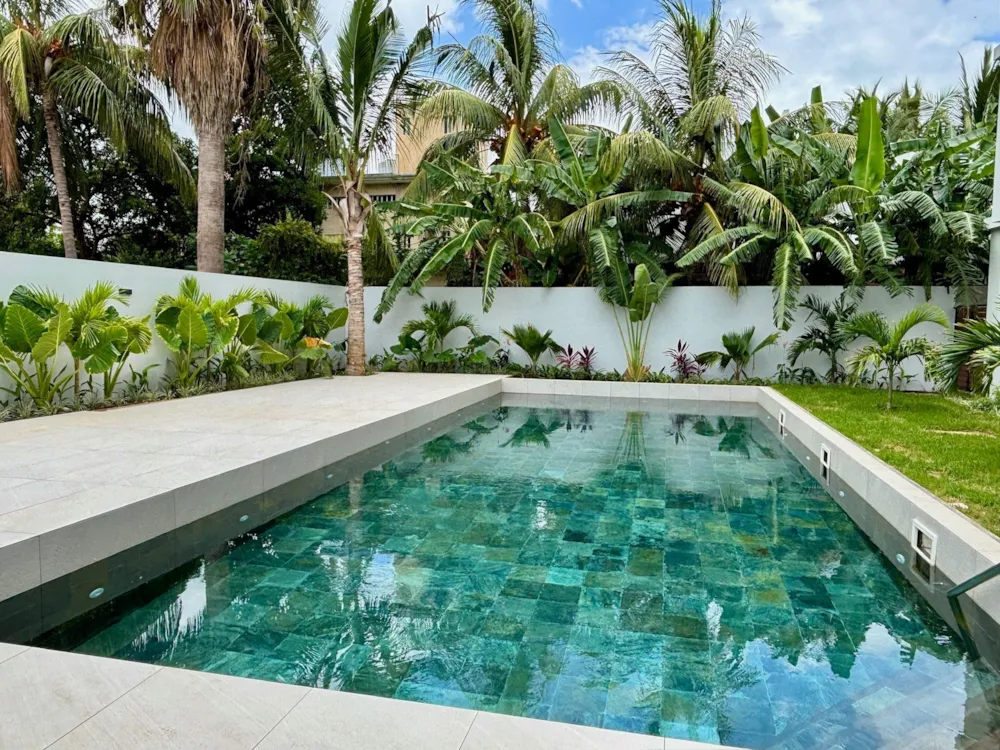 Apartment let in La Preneuse, Mauritius - MUR1735033