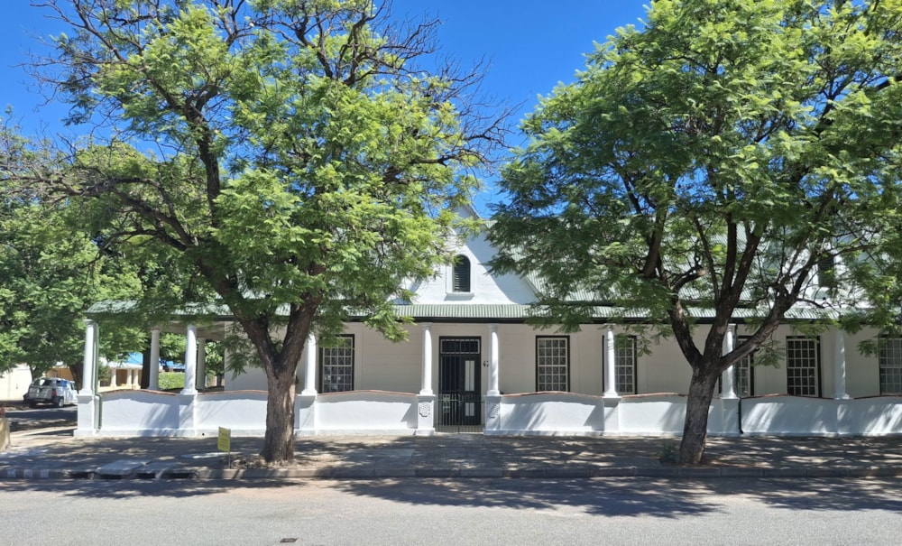 House for sale in Graaff-Reinet - 1KK1735041 House for sale in Graaff-Reinet - 1KK1735041