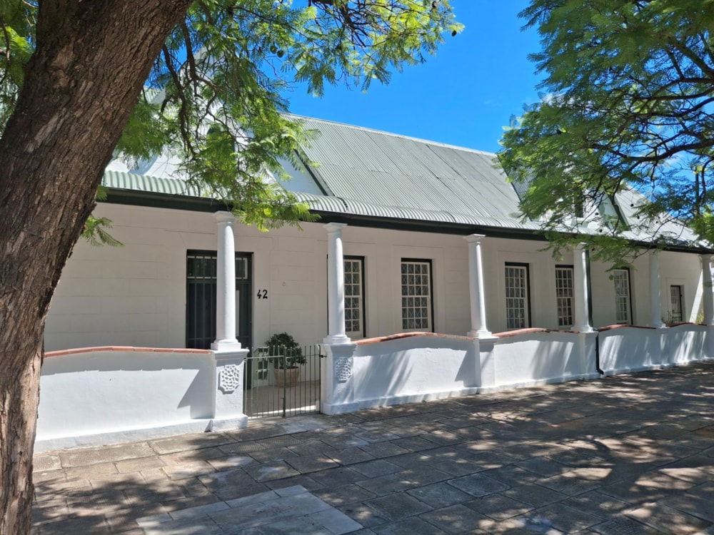 House for sale in Graaff-Reinet - 1KK1735041 House for sale in Graaff-Reinet - 1KK1735041