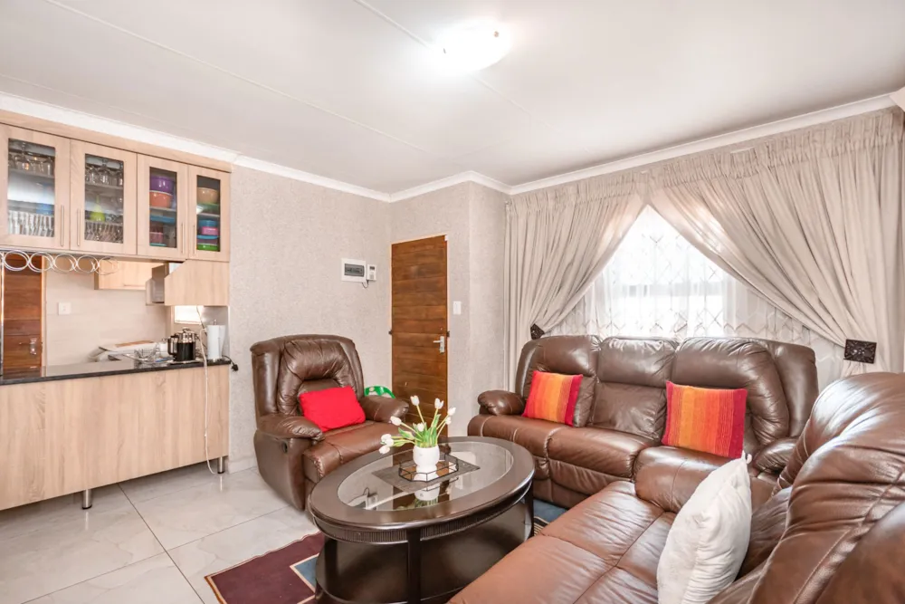 House sold in Clayville - KTP1735121