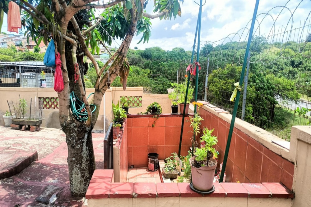 Single-storey house for sale in Newlands West - 1WP1735053