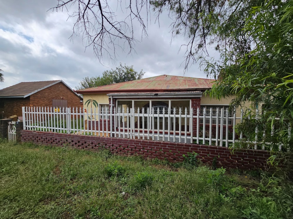 House for sale in Laversburg - 1SP1735077