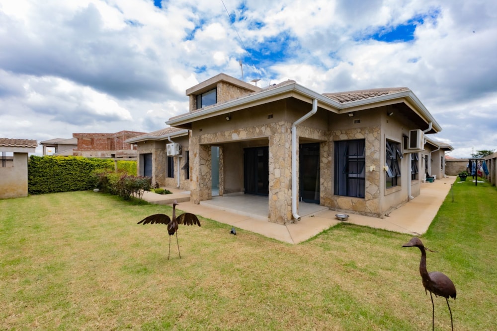 House for sale in Haydon Park, Zimbabwe - 3ZB1735160