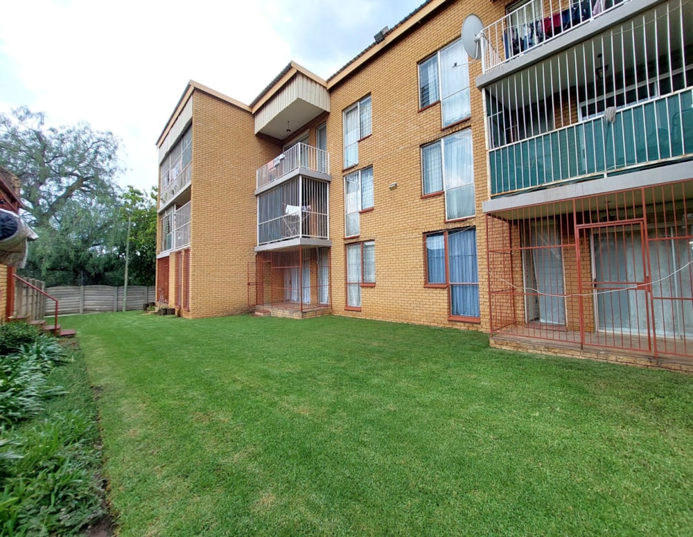 Apartment for sale in Heidelberg, Gauteng - 1SP1735283