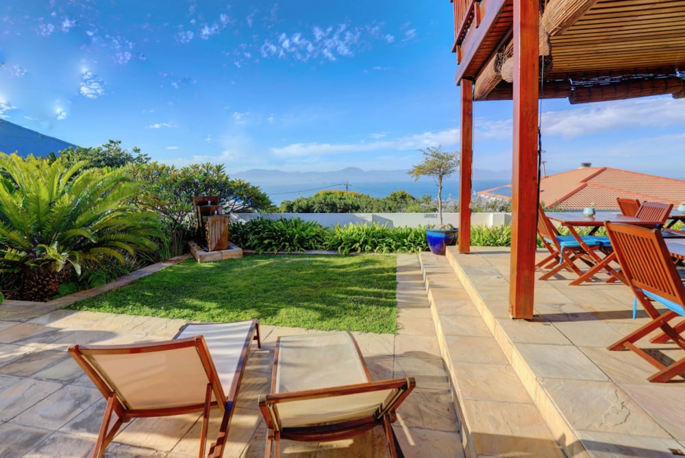 Double-storey house for sale in Mossel Bay Central - 1MB1735087