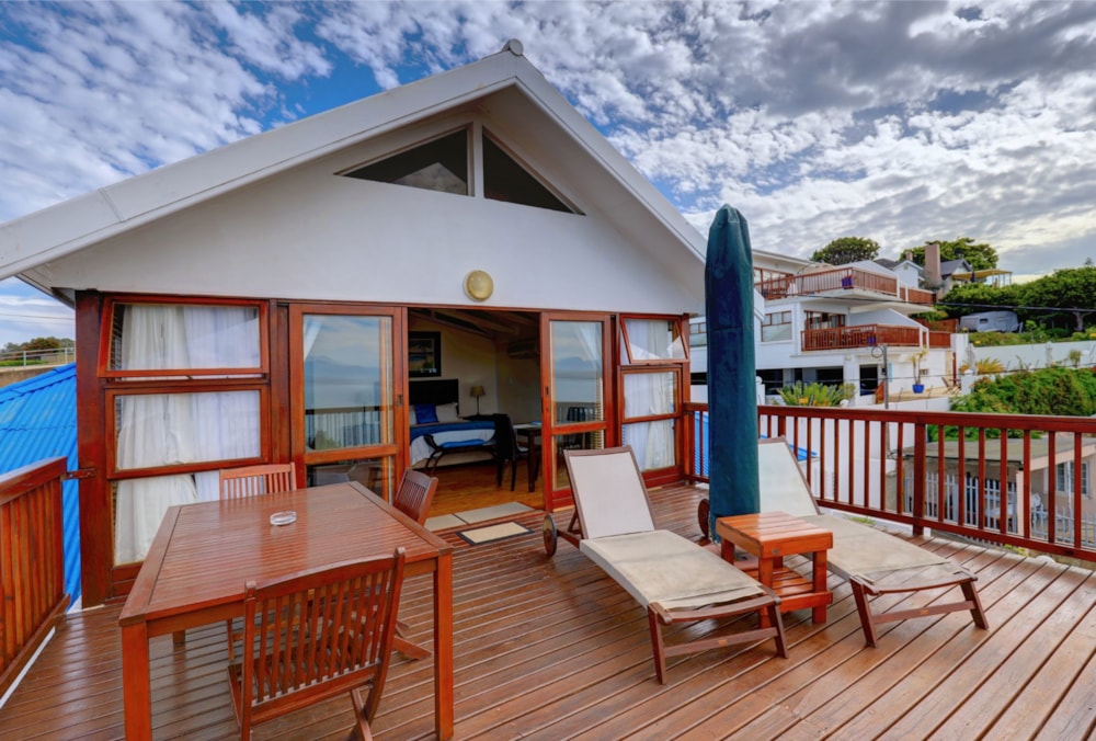 Double-storey house for sale in Mossel Bay Central - 1MB1735087